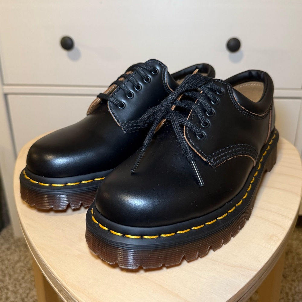 NEW Dr. Martens Black Leather Oxford Shoes